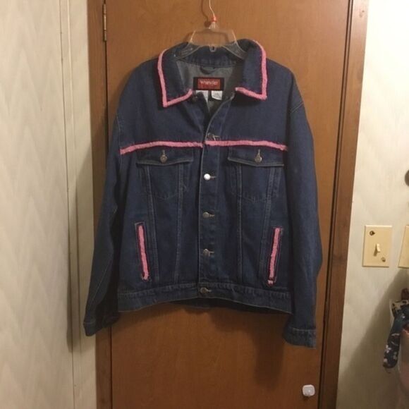 Wrangler Jackets & Blazers - Wrangler Western Cowgirl Vintage Women's Blue and Pink Denim Jean Jacket L
